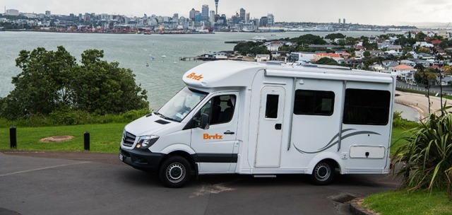 Discovery motorhome 4 berth rental for self drive travel Australia